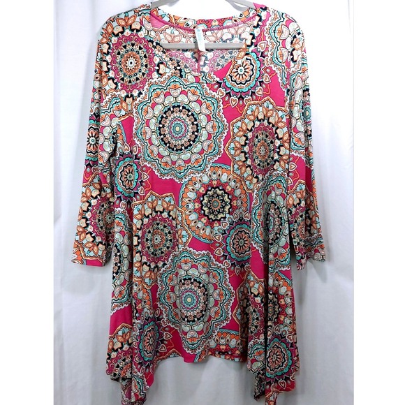 Paisley Grace Tops - Paisley Grace Pink Mandela Print‎ Round Neck Hankerchief Hem Blouse Top Size L